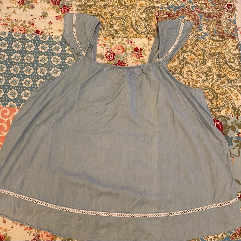 Red Camel Chambray Top